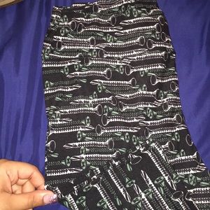 LuLaRoe Screw Leggings